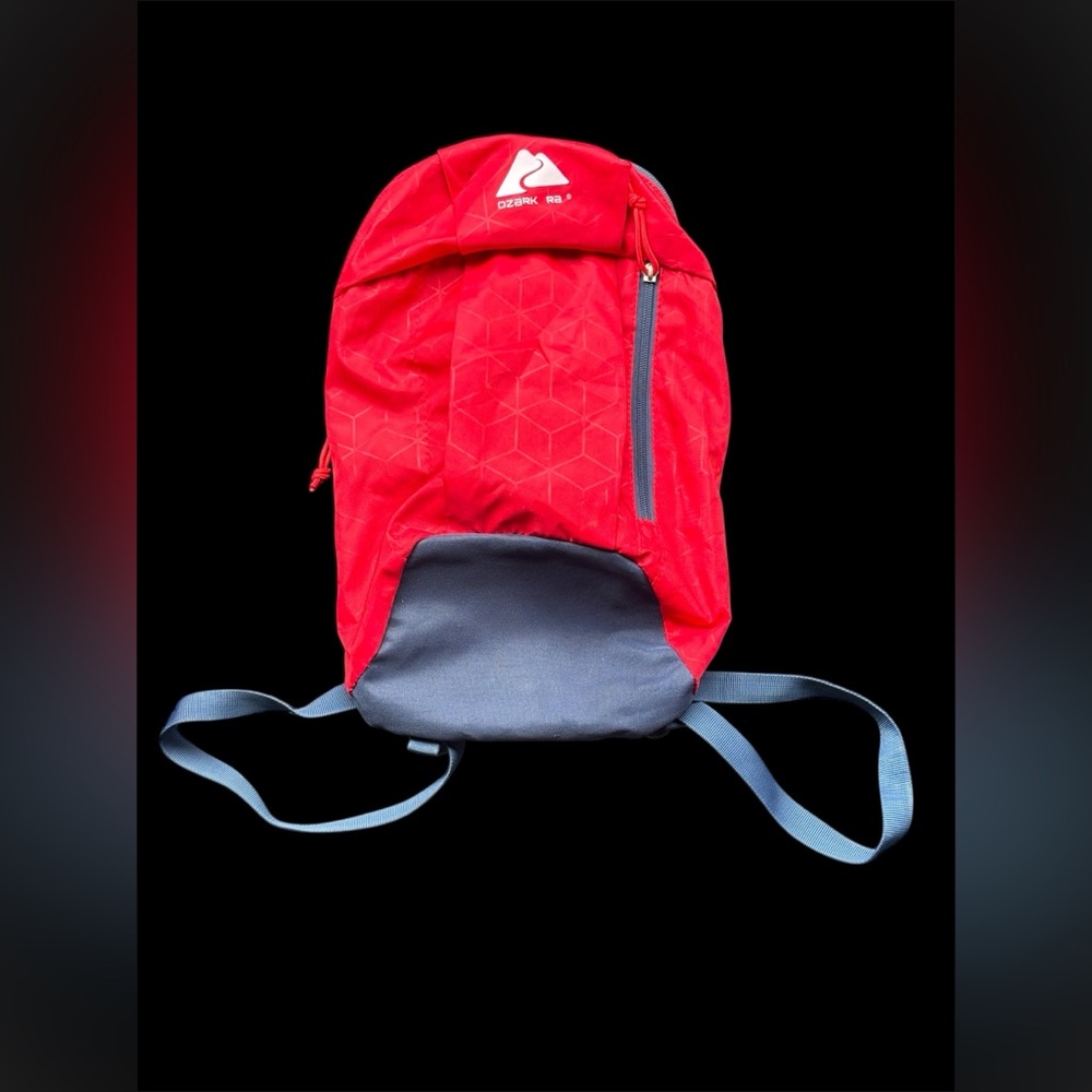 ✨Ozark Red and Blue Mountain Equipment backpack✨